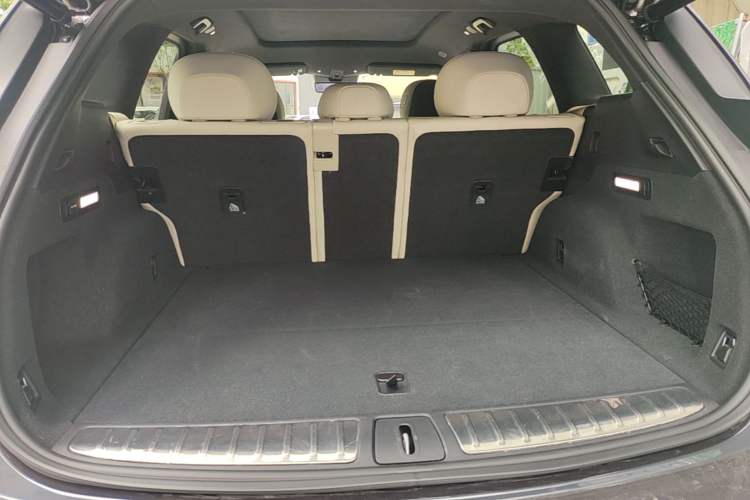 Used Nio ES6 2025 75 kWh Trunk