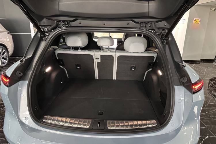 Used Nio ES6 2025 75 kWh Trunk