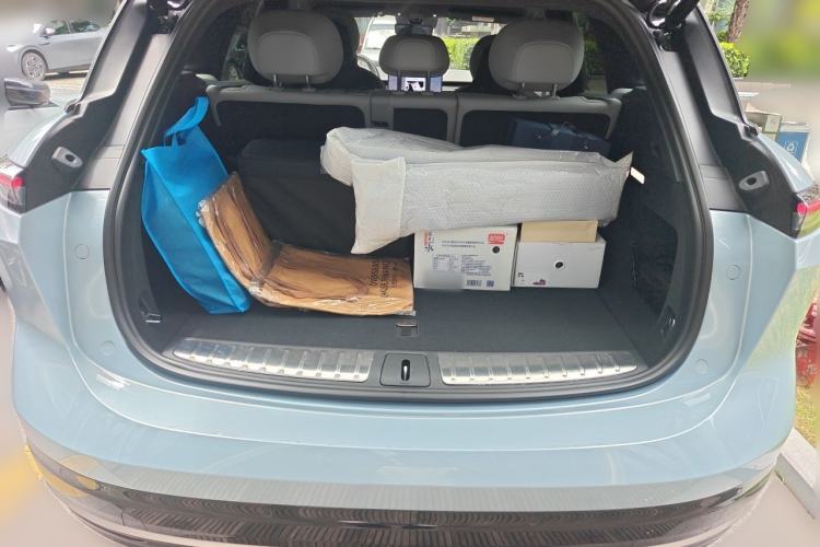Used Nio ES6 2025 75 kWh Trunk