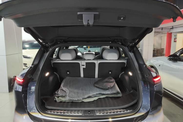 Used Nio ES6 2025 75 kWh Trunk