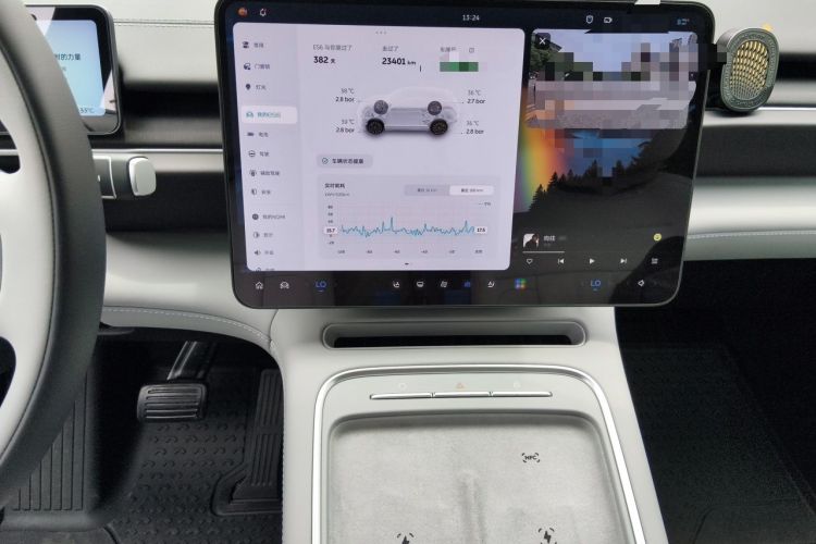 Used Nio ES6 2025 75 kWh Audio And AC Panel