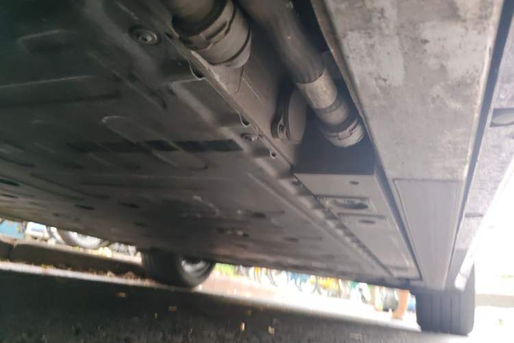 Used Nio ES6 2025 75 kWh Chassis Front Left