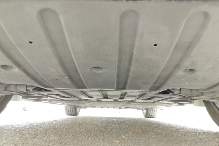 Used Nio ES6 2025 75 kWh Chassis Rear