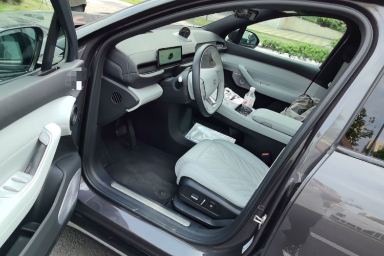 Used Nio ES6 2025 75 kWh Driver Seat