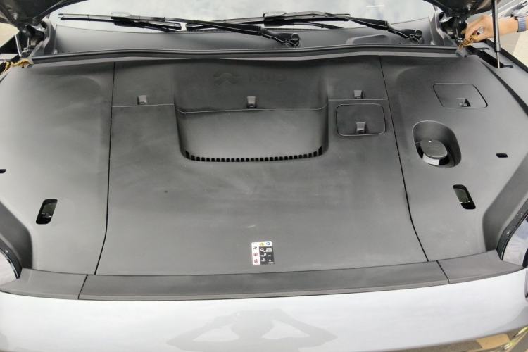 Used Nio ES6 2025 75 kWh Engine Bay
