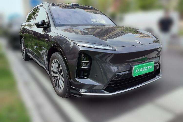 Used Nio ES6 2025 75 kWh Front Right 45 Deg