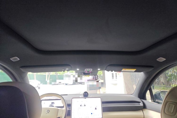 Used Nio ES6 2025 75 kWh Headliner