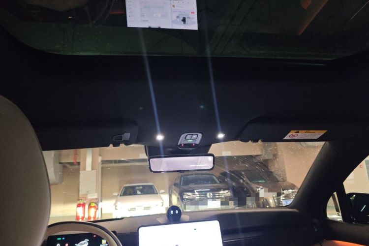 Used Nio ES6 2025 75 kWh Headliner