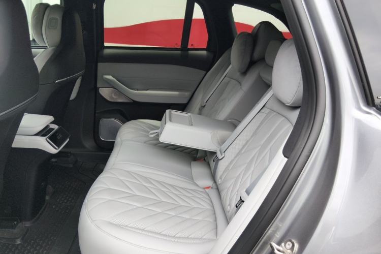 Used Nio ES6 2025 75 kWh Left Rear Seat