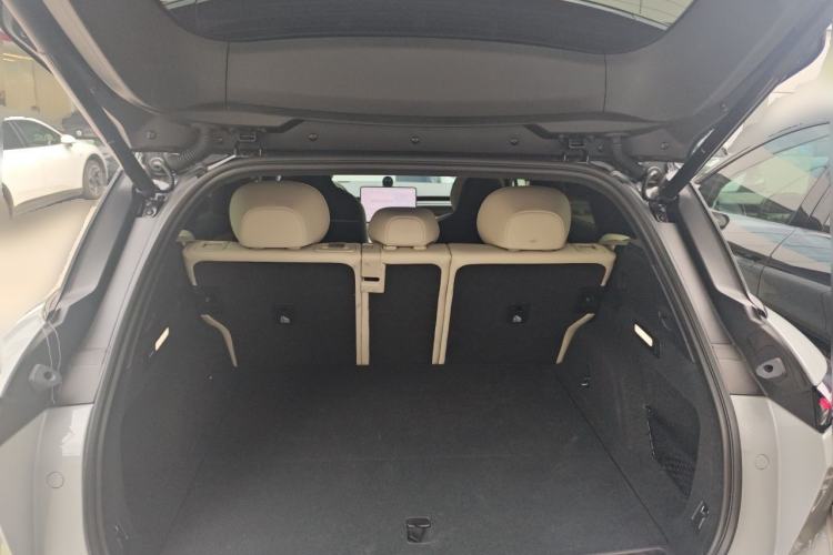 Used Nio ES6 2025 75 kWh Trunk