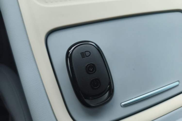 Used Nio ES6 2025 75 kWh Vehicle Key