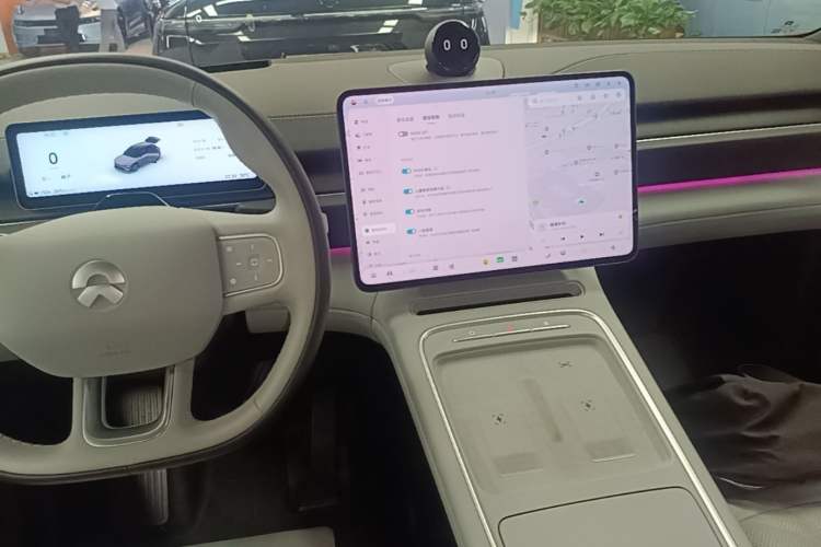 Used Nio ES6 2025 75 kWh Audio And AC Panel