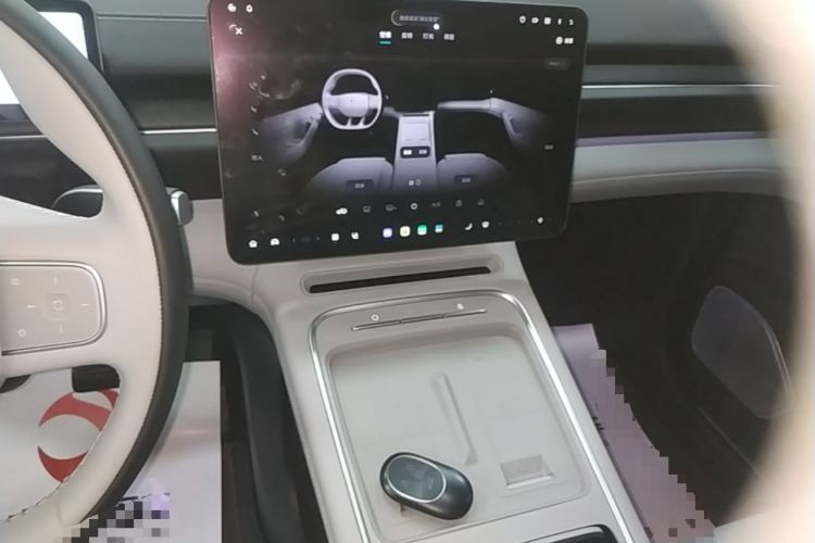 Used Nio ES6 2025 75 kWh Audio And AC Panel