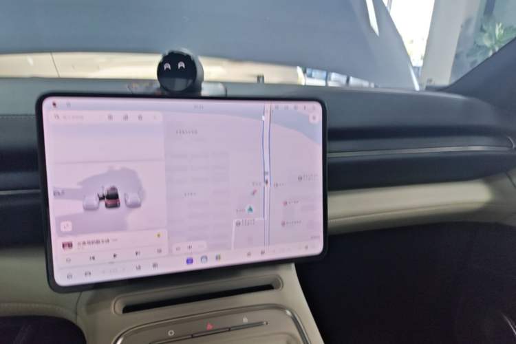 Used Nio ES6 2025 75 kWh Audio And AC Panel