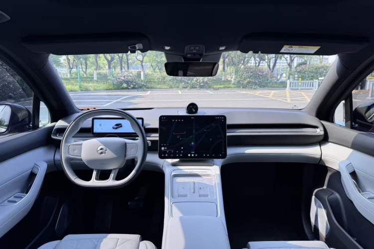 Used Nio ES6 2025 75 kWh Audio And AC Panel
