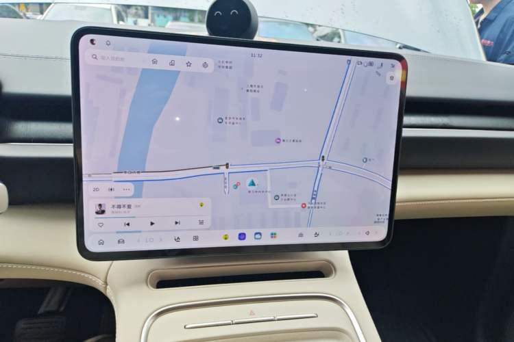 Used Nio ES6 2025 75 kWh Audio And AC Panel