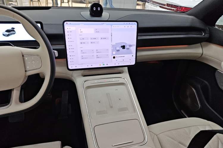 Used Nio ES6 2025 75 kWh Audio And AC Panel