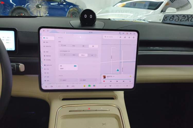 Used Nio ES6 2025 75 kWh Audio And AC Panel