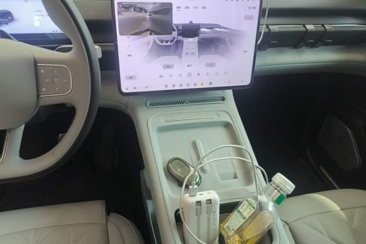 Used Nio ES6 2025 75 kWh Audio And AC Panel