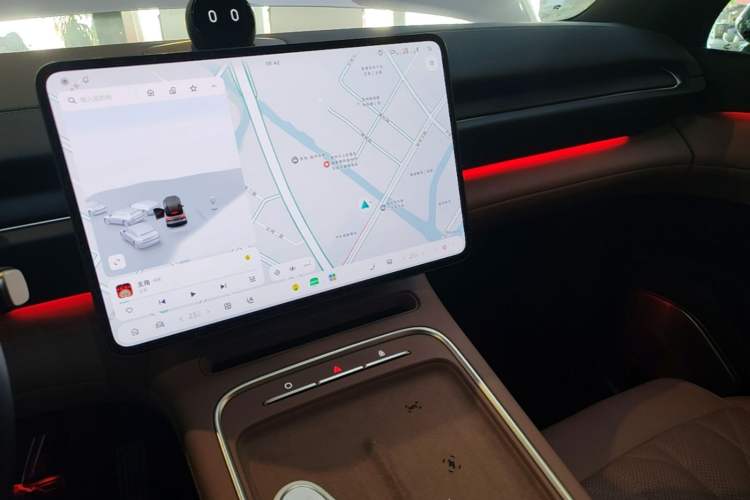 Used Nio ES6 2025 75 kWh Audio And AC Panel