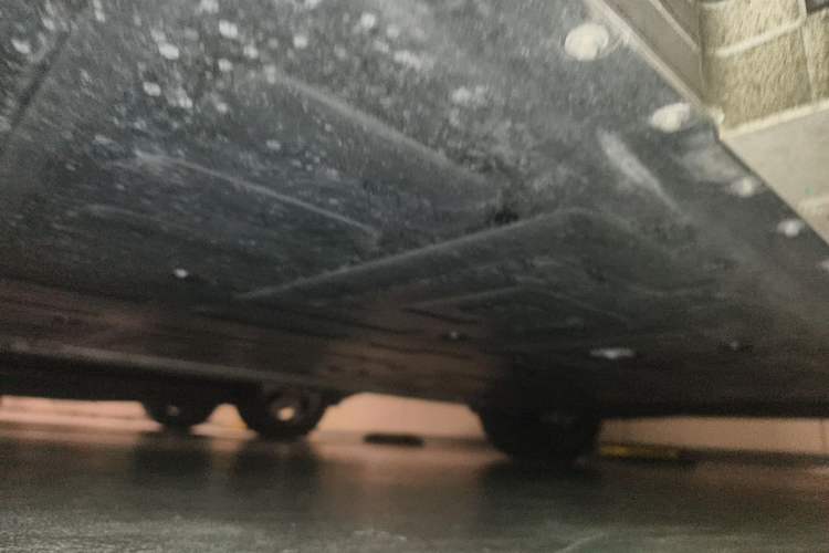 Used Nio ES6 2025 75 kWh Chassis Front Left