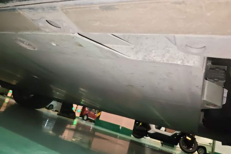 Used Nio ES6 2025 75 kWh Chassis Rear Left