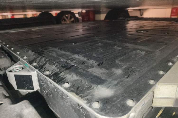 Used Nio ES6 2025 75 kWh Chassis Rear Left