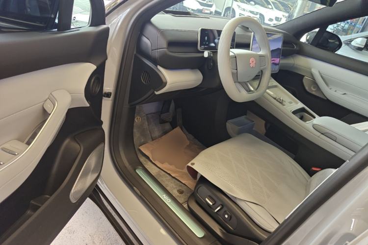 Used Nio ES6 2025 100 kWh Driver Seat