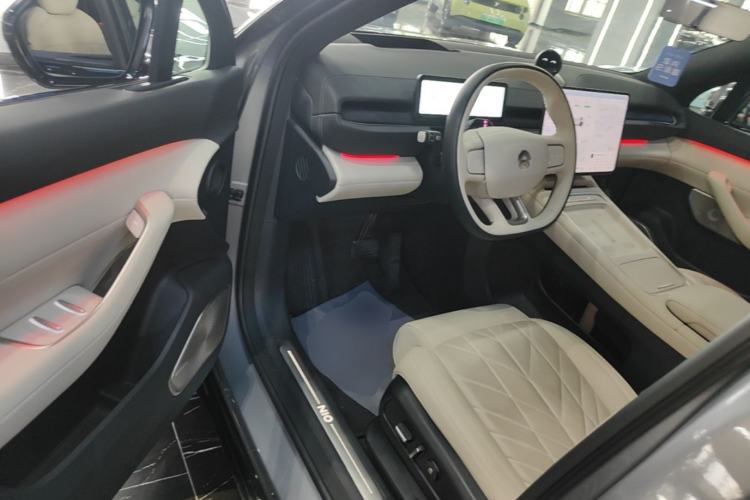 Used Nio ES6 2025 75 kWh Driver Seat