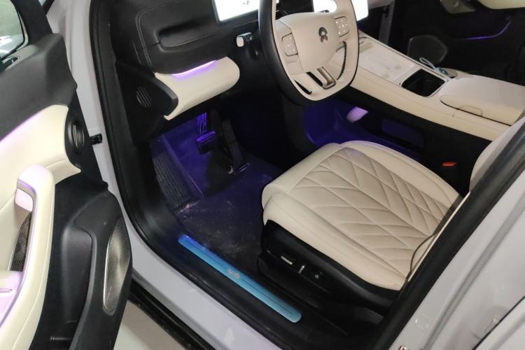 Used Nio ES6 2025 75 kWh Driver Seat