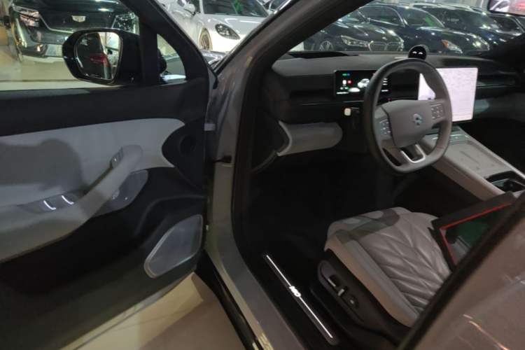 Used Nio ES6 2025 75 kWh Driver Seat