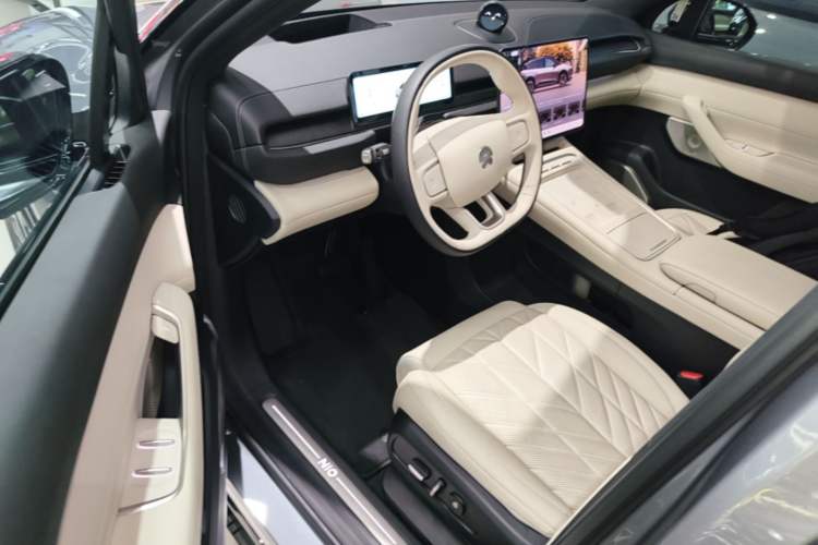 Used Nio ES6 2025 75 kWh Driver Seat