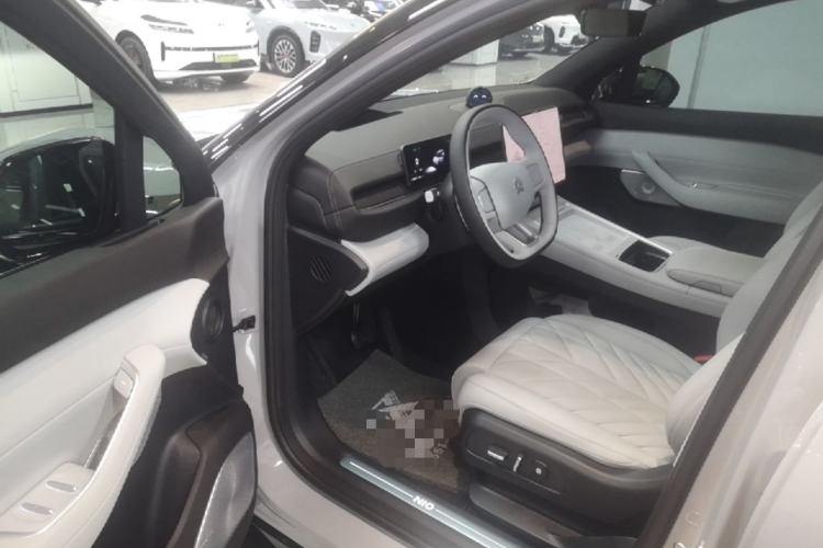 Used Nio ES6 2025 75 kWh Driver Seat