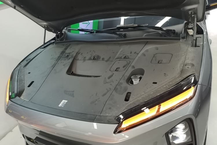 Used Nio ES6 2025 75 kWh Engine Bay