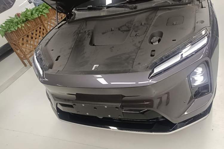 Used Nio ES6 2025 75 kWh Engine Bay