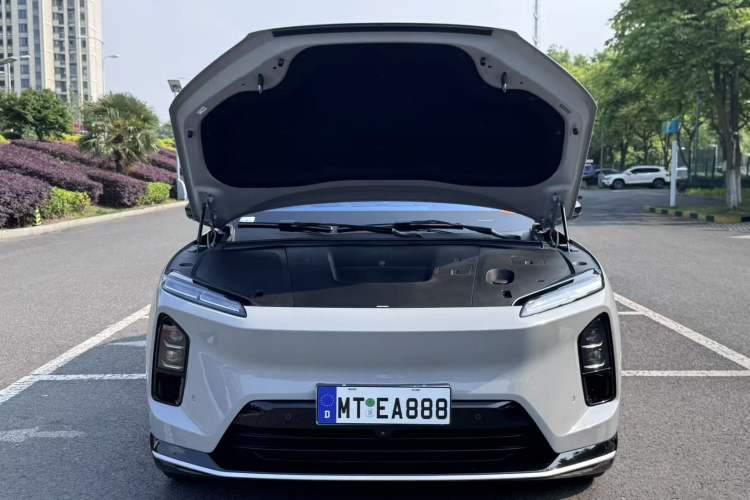 Used Nio ES6 2025 75 kWh Engine Bay
