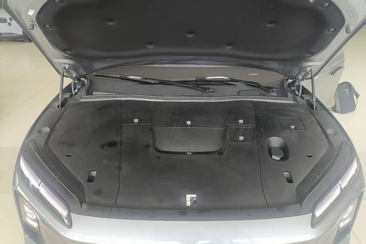Used Nio ES6 2025 75 kWh Engine Bay