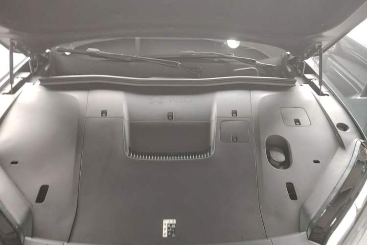 Used Nio ES6 2025 75 kWh Engine Bay