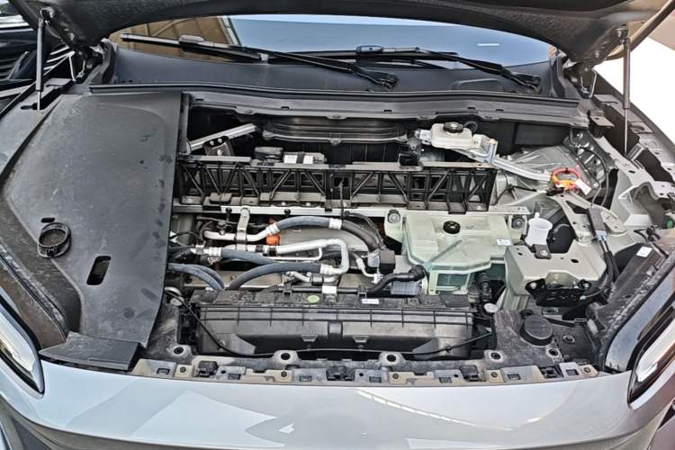 Used Nio ES6 2025 75 kWh Engine Bay