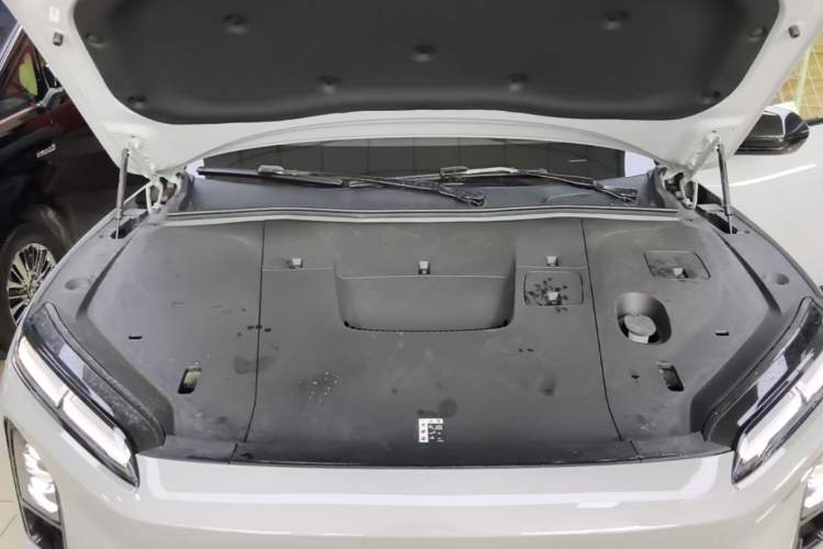 Used Nio ES6 2025 75 kWh Engine Bay