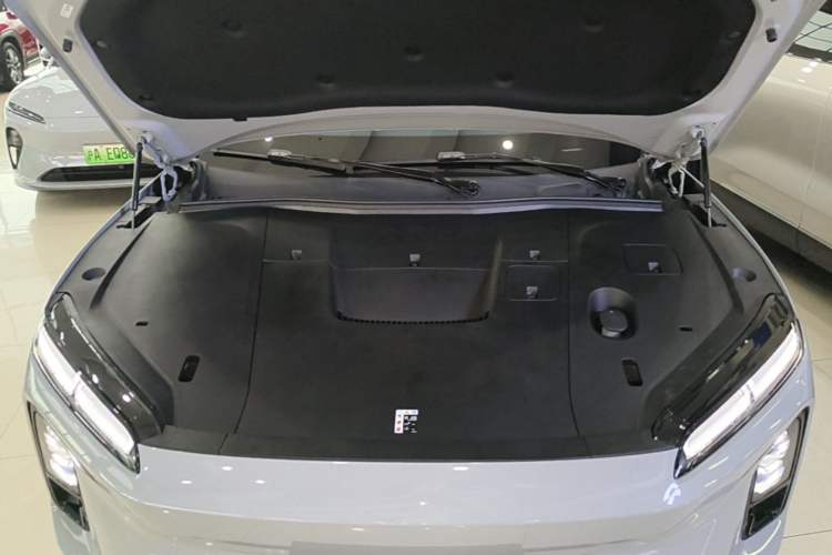 Used Nio ES6 2025 75 kWh Engine Bay
