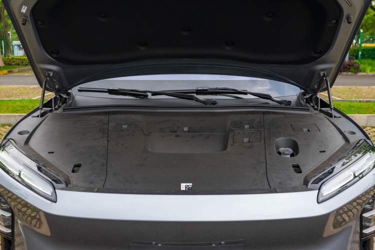 Used Nio ES6 2025 75 kWh Engine Bay