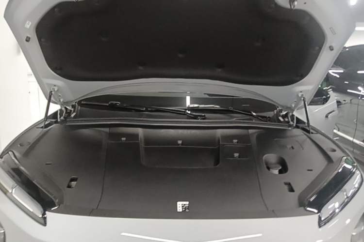 Used Nio ES6 2025 75 kWh Engine Bay