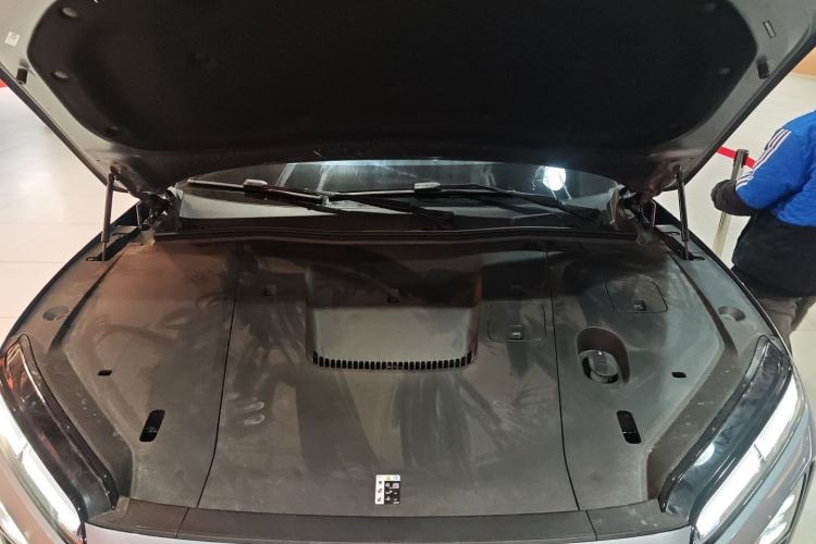 Used Nio ES6 2025 75 kWh Engine Bay