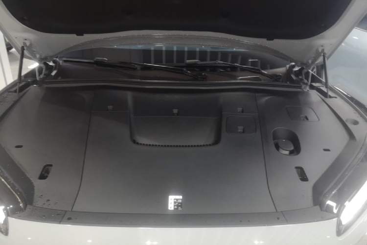 Used Nio ES6 2025 75 kWh Engine Bay