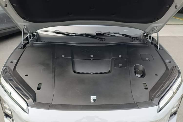 Used Nio ES6 2025 75 kWh Engine Bay