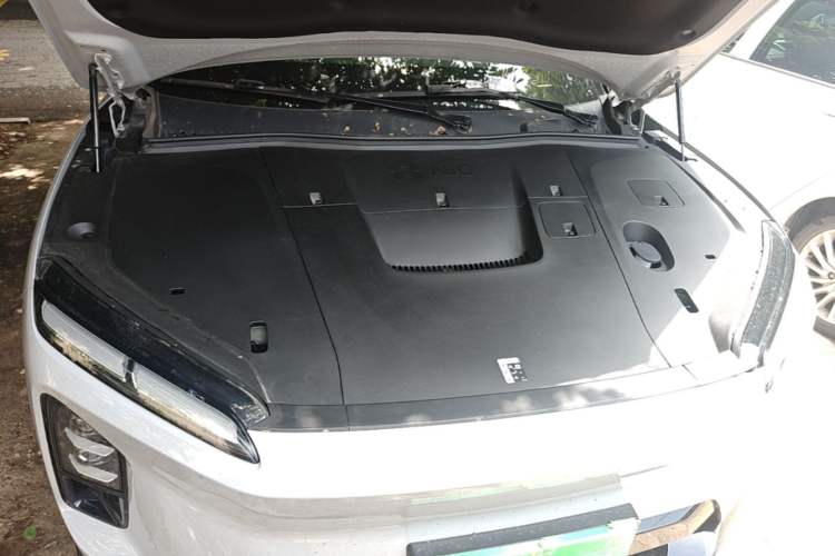 Used Nio ES6 2025 75 kWh Engine Bay