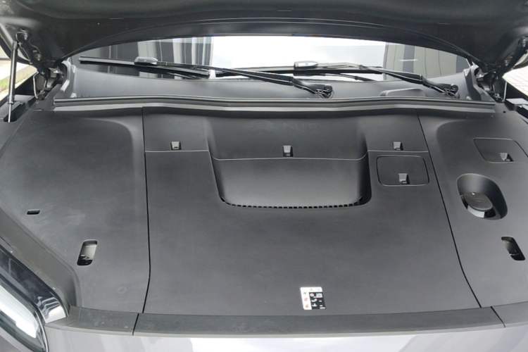 Used Nio ES6 2025 75 kWh Engine Bay