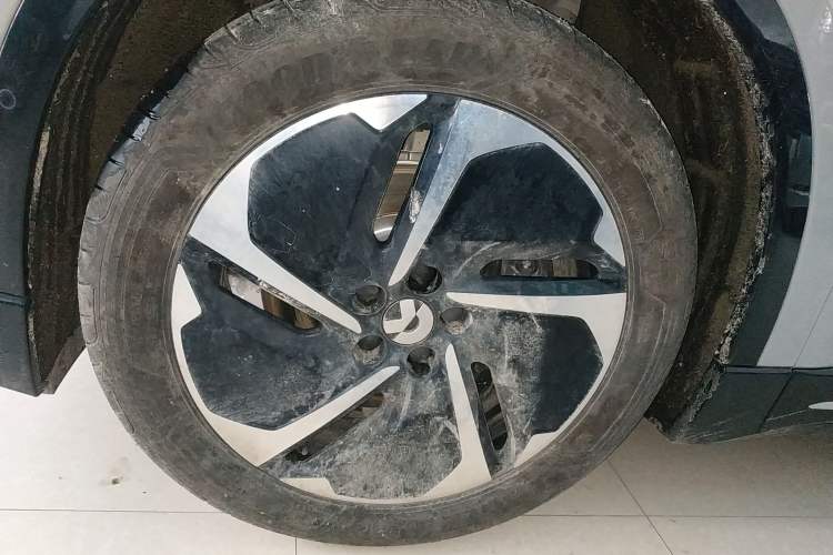 Used Nio ES6 2025 75 kWh Exterior 1