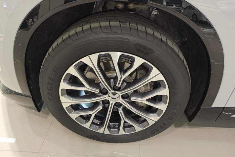 Used Nio ES6 2025 75 kWh Exterior 1